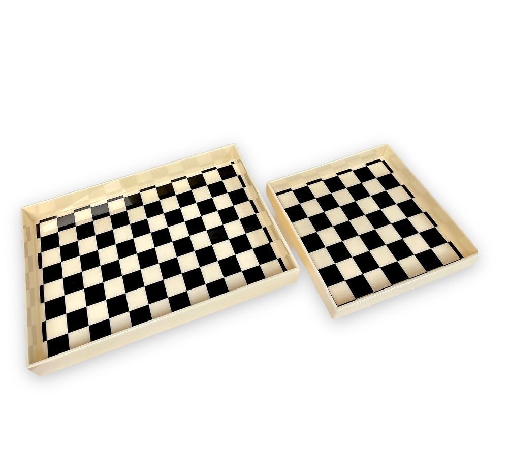 The Checkered Tray Set