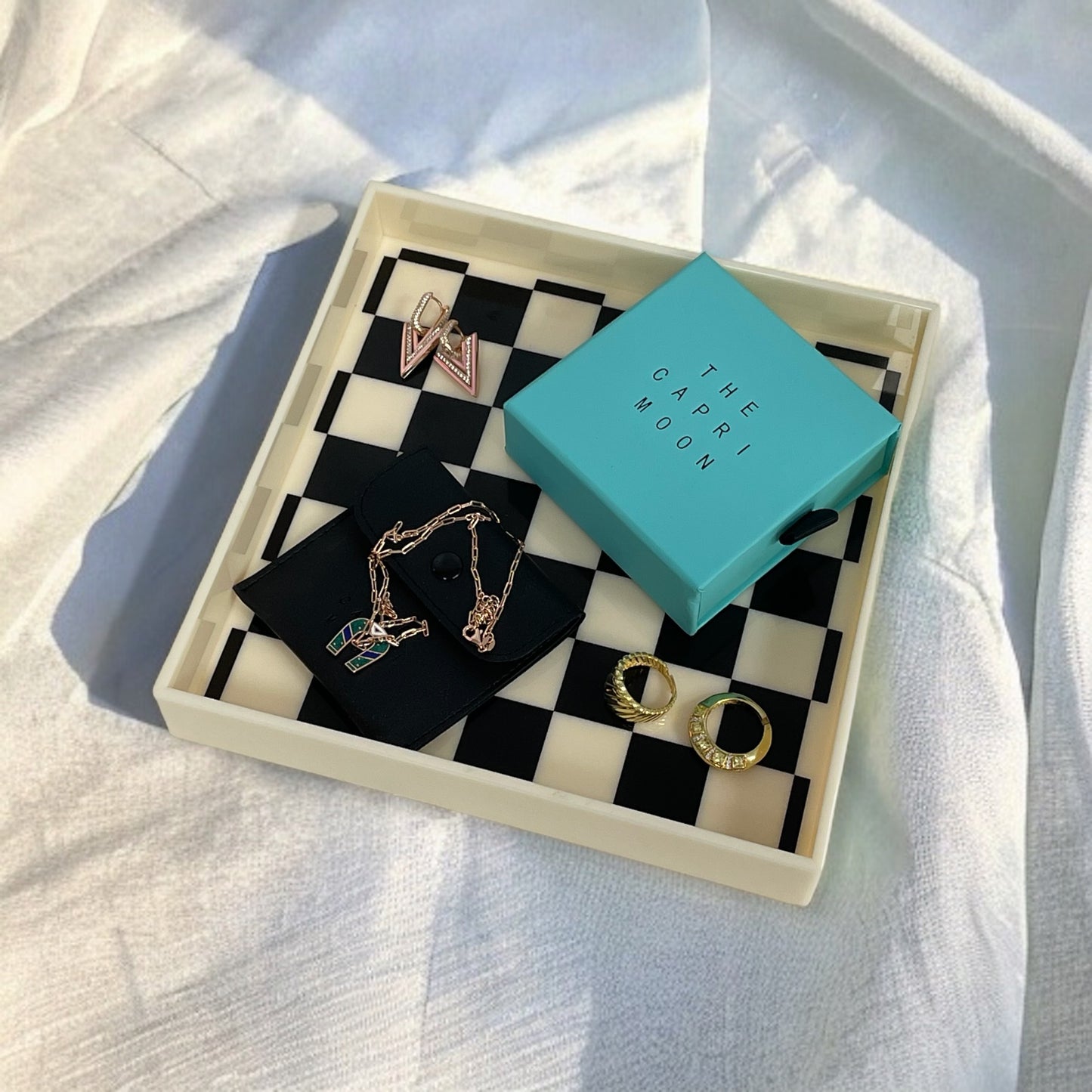 The Checkered Tray Set